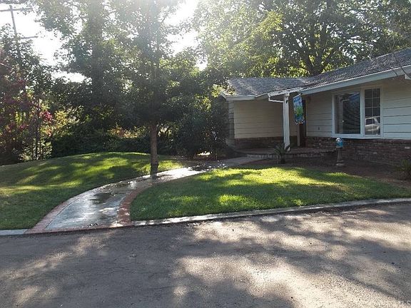2nd image of 451 Circlewood Dr
