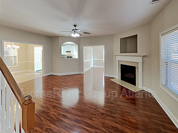 4th image of 154 Thorncrest Ct