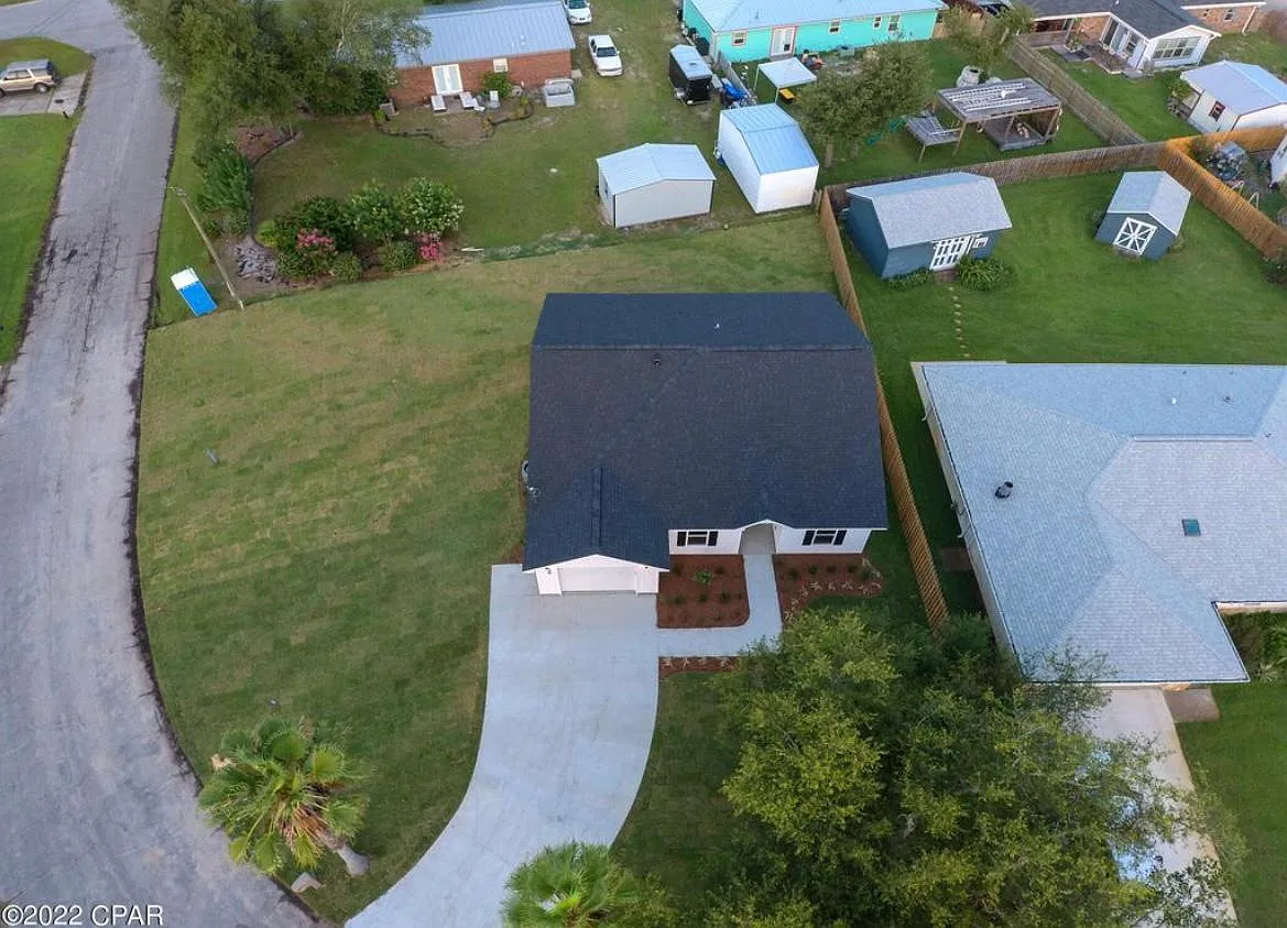 3 bed, 1661 sqft, $2,400 — Photo 4