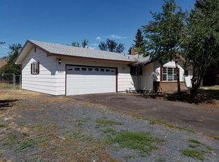 5421 Sylvia Ave, Klamath Falls, OR 97603
