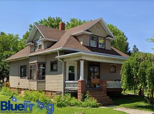 643 3rd St, Menasha, WI 54952