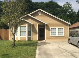 1842 Manitoba Ct N, Middleburg, FL 32068