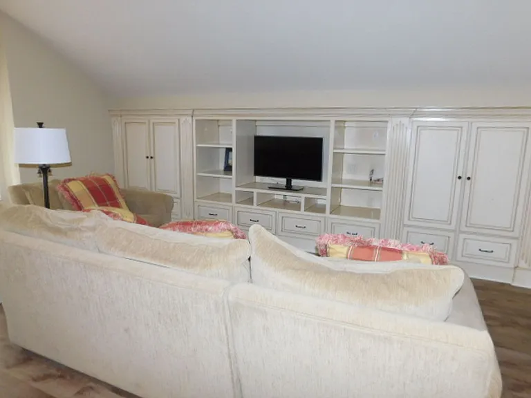25 Richfield Way — Photo 76
