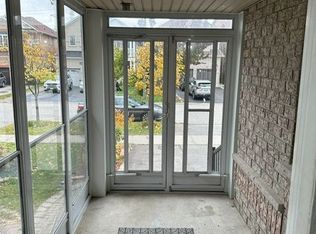 544 Matisse Pl, Mississauga, ON L5W1M3