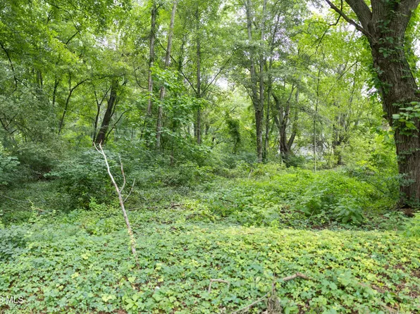 6036 Meade Rd, Sylvania, OH 43560