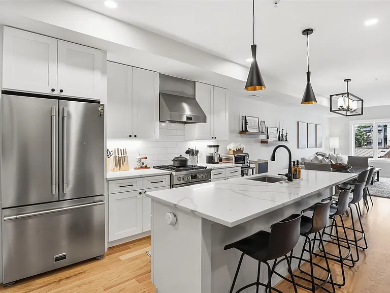 1222 Neal St NE #3 — Photo 10