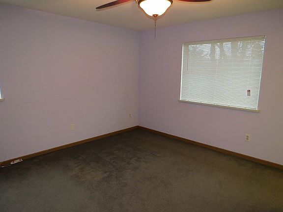 5th image of 814 N Thompson Dr #4789889