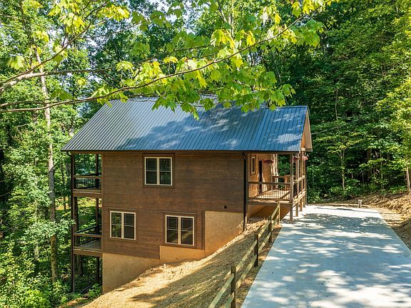 2nd image of 3605 Wears Mountain Ln Lot 1