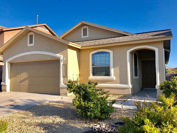 2nd image of 14505 Jesus Almeida Ave