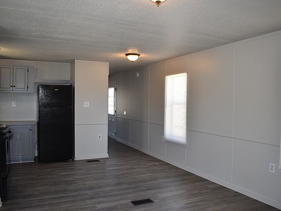 5th image of 425 N Esquire Pkwy #42