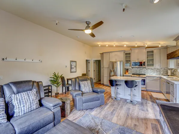 351 S 2nd Ave #506, Ketchum, ID 83340