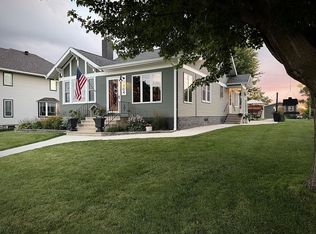 104 S West St, Ossian, IA 52161