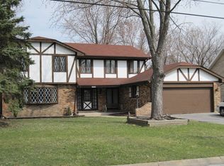 1628 Terrace Rd, Homewood, IL 60430