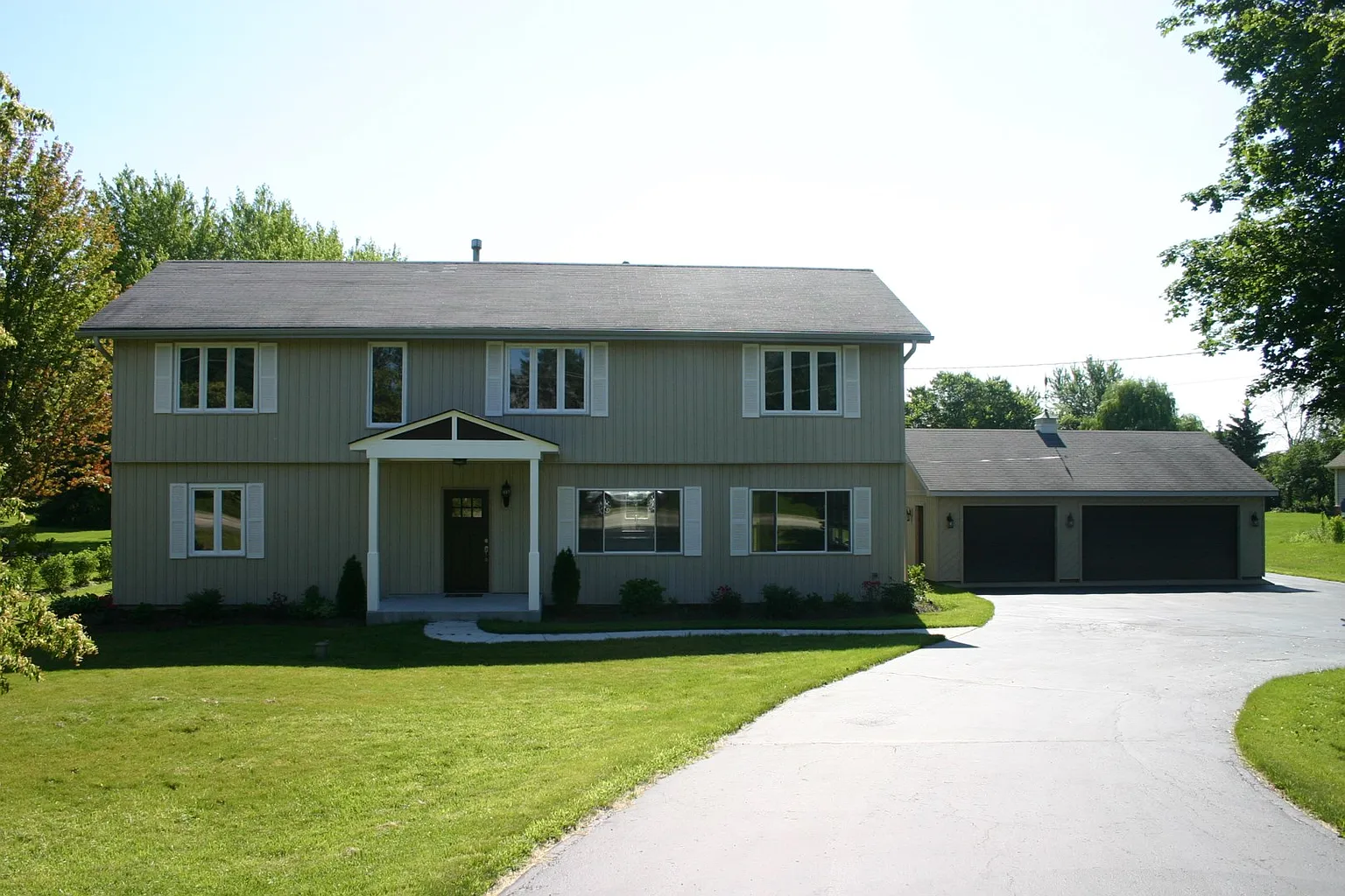 31295 N Oplaine Rd photo 1