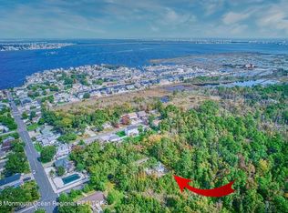 6 E Point Pleasant Ave, Ocean Gate, NJ 08740
