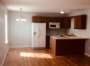 104 Amy Ave APT 3, Bowling Green, KY 42101