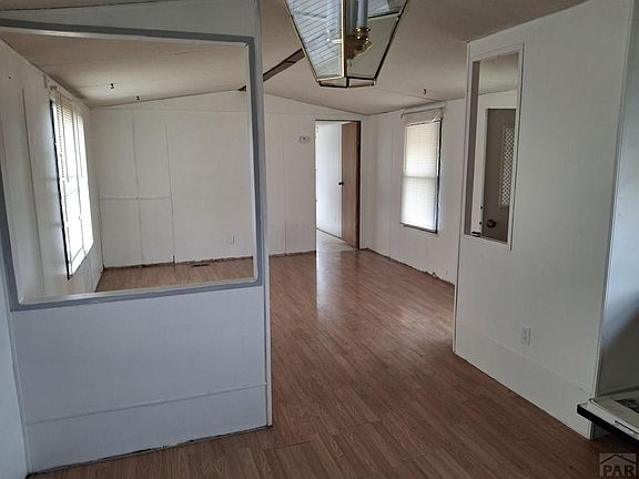 4th image of 308 S Lincoln Ave