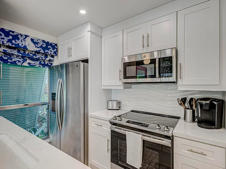 296 Cypress Point Dr — Photo 9