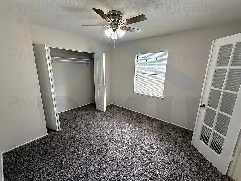 439 Jones St — Photo 8