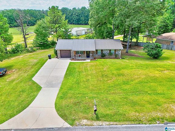 2nd image of 1015 County Road 43
