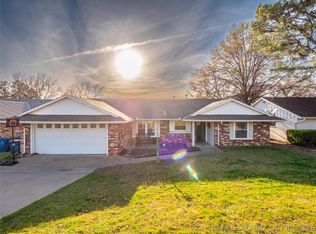 1607 S 5th St, McAlester, OK 74501