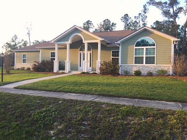 1st image of 63 Evergreen Dr