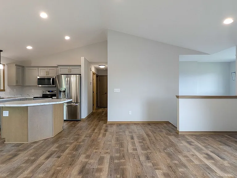 2201 Hadley Hills Dr NE — Photo 6