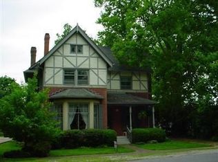 132 Stout Ave, Versailles, KY 40383