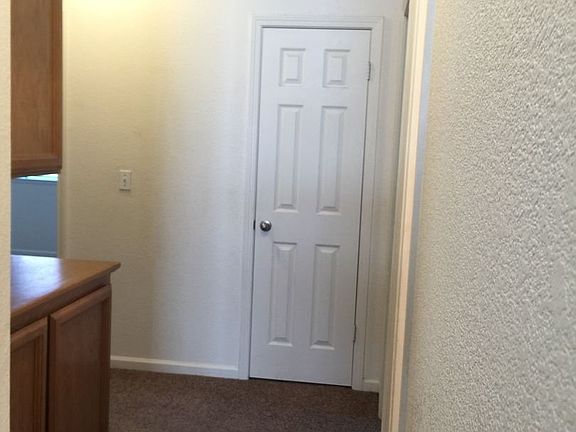 4th image of 1733 Chelsea Pl