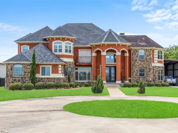 9726 Jeske Rd, Needville, TX 77461