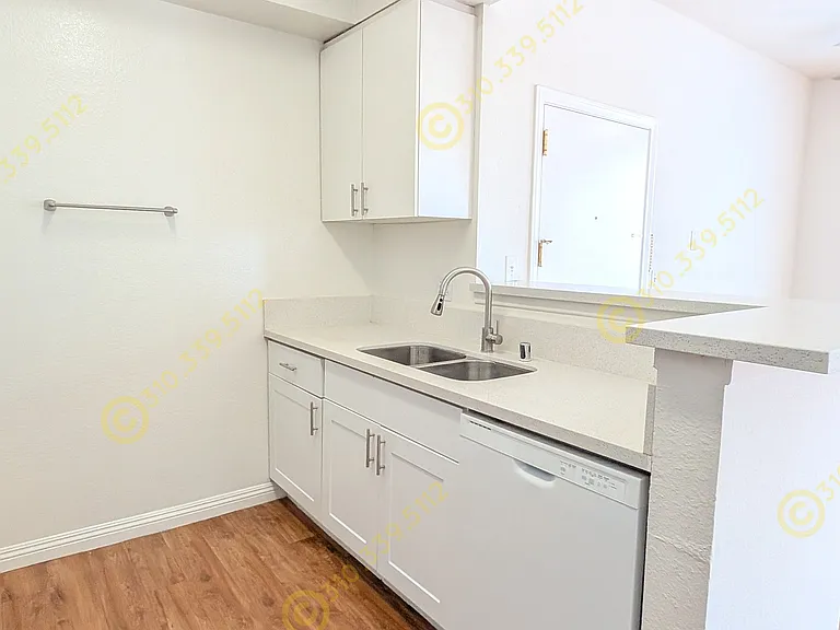 6717 W 86th Pl #2 — Photo 13