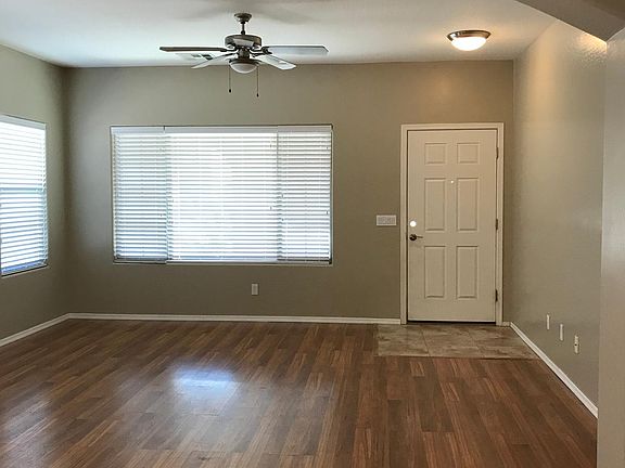4th image of 962 E White Wing Dr
