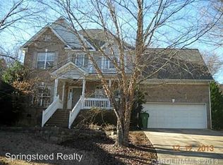 10430 Misty Ridge Ln, Charlotte, NC 28277
