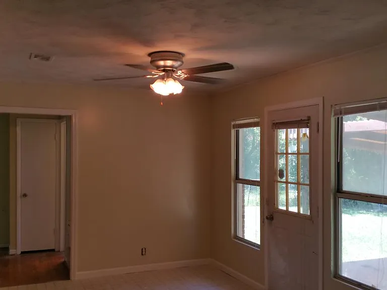 9915 La Prada Dr — Photo 7