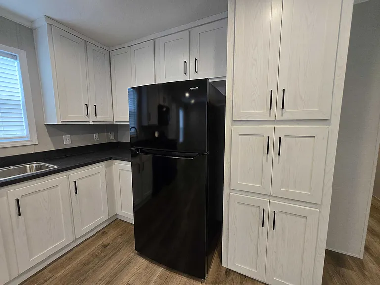 29800 Guilford Cir #414 — Photo 8