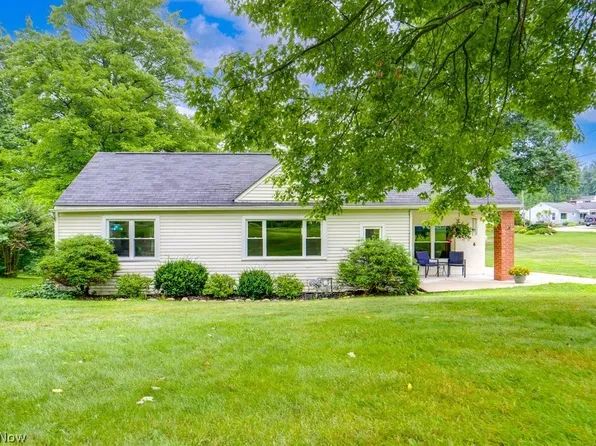 4033 State Rd, Akron, OH 44319