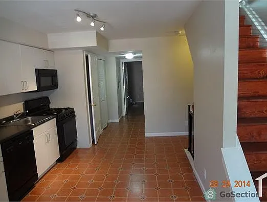 1015 Hollins St #1 — Photo 5