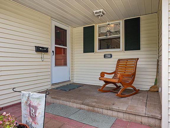 3rd image of 2260 Copley St