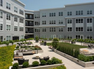 EDGE Apartments, Bayonne, NJ 07002