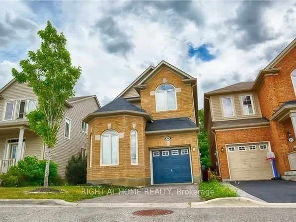 38 Elmeade Ln, Whitchurch Stouffville, ON L4A 0P6