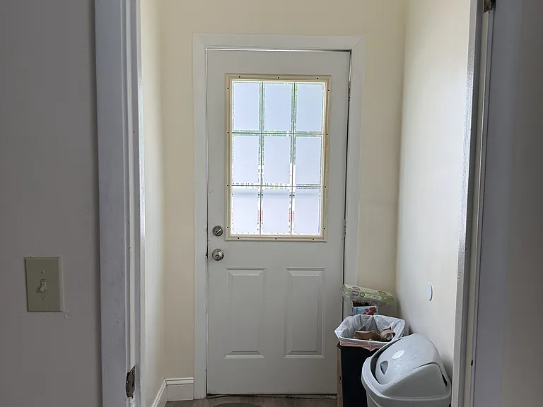 36-38 Marble St #36 — Photo 4
