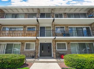 3900 W 115th Pl APT 2SE, Alsip, IL