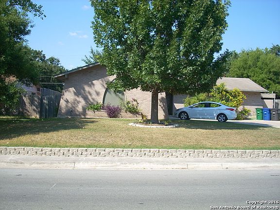 2nd image of 6723 Connie Mack Dr