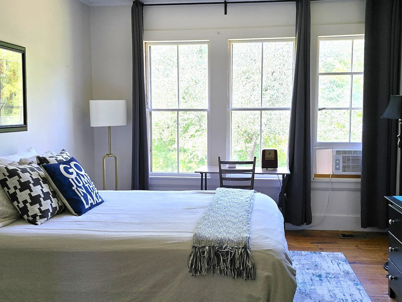 2 bed, 1200 sqft, $2,250 — Photo 4