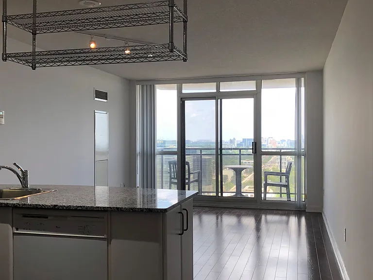 33 Sheppard Ave E #2000 — Photo 5