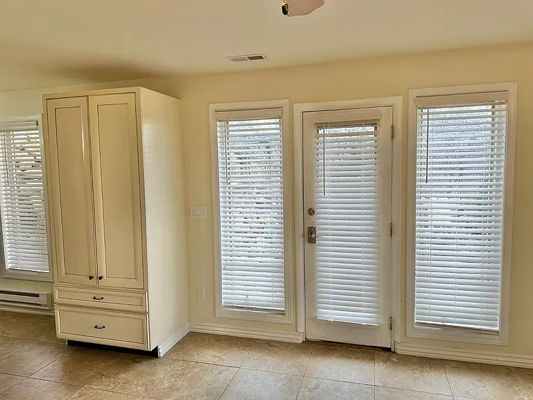 3685 S Eastwood Dr #1 — Photo 8