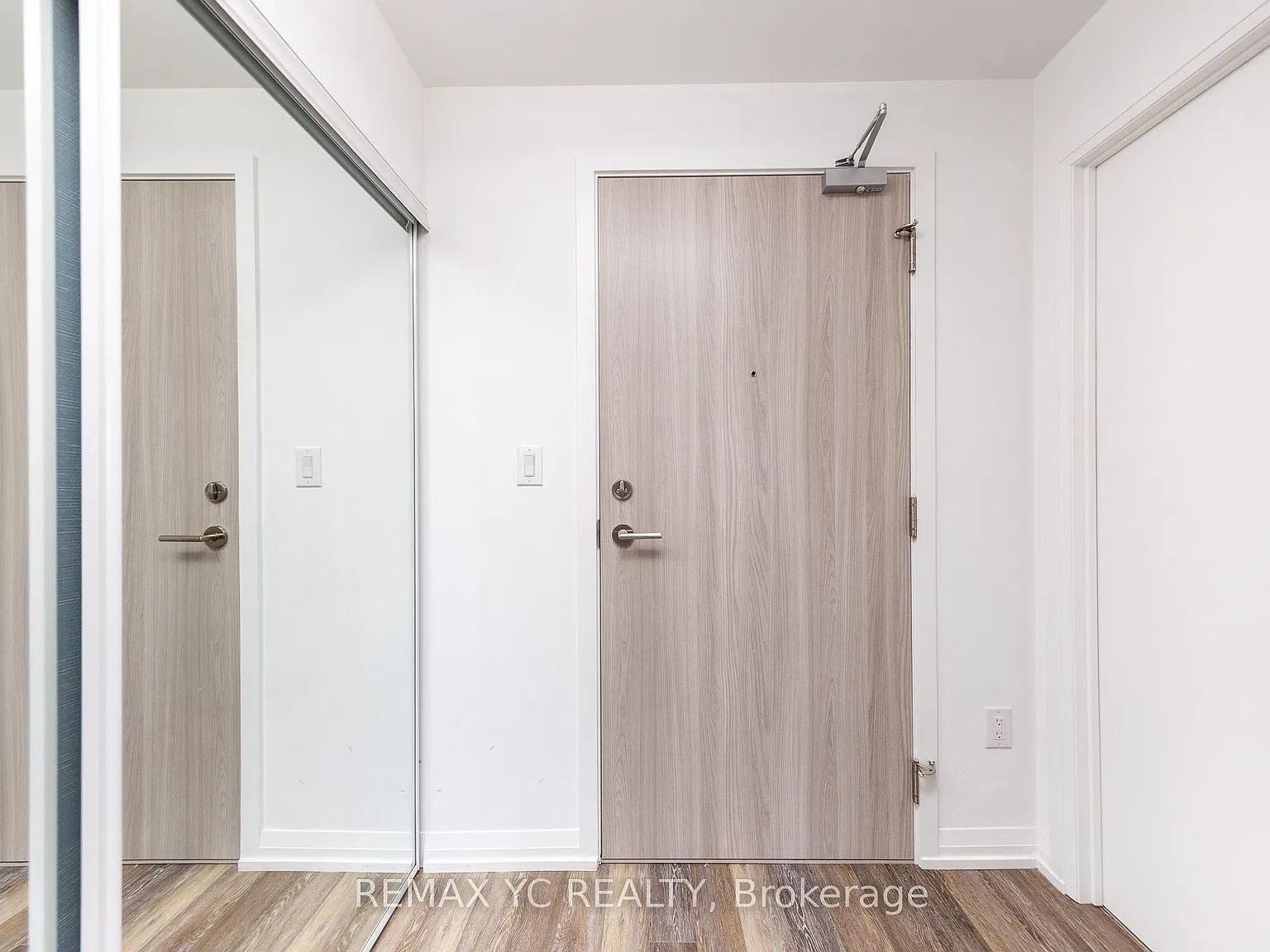 1 bed, $2,100 — Photo 1