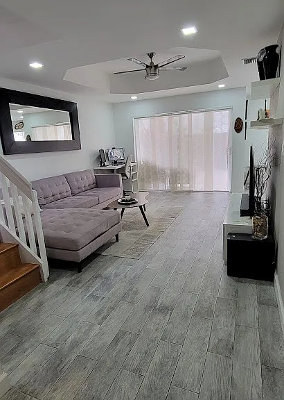 5132 NW 114th Ct — Photo 3
