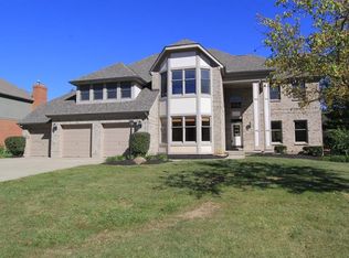 10120 Sleepy Ridge Dr, Loveland, OH 45140