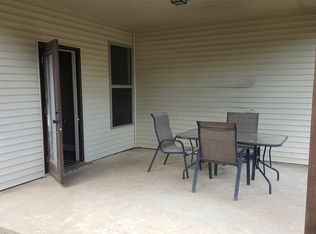 104 Newshire Dr, Broussard, LA 70518